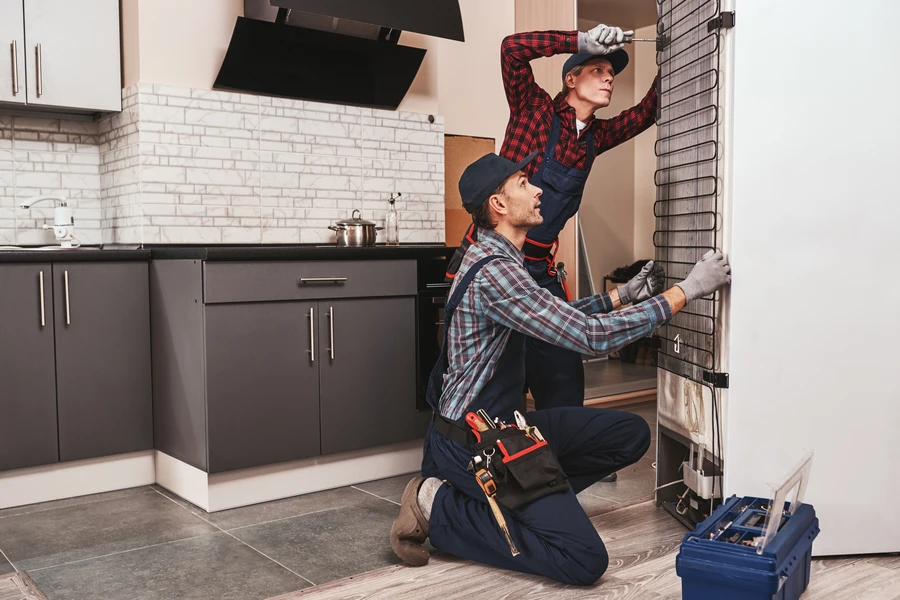 What To Expect During A Refrigerator Repair Service Visit in Katy, TX